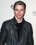 Derek Hough : derek-hough-1382472783.jpg