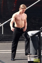 Derek Hough : derek-hough-1441892858.jpg