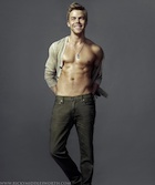 Derek Hough : derek-hough-1441892893.jpg