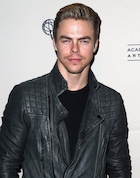 Derek Hough : derek-hough-1452226308.jpg