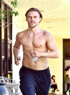 Derek Hough : derek-hough-1468517154.jpg