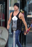 Derek Hough : derek-hough-1469293351.jpg