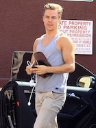 Derek Hough : derek-hough-1485272986.jpg