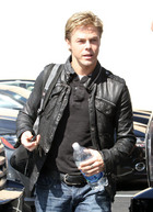 Derek Hough : derekhough_1284505592.jpg