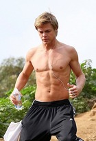 Derek Hough : derekhough_1285180547.jpg