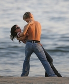 Derek Hough : derekhough_1299775093.jpg