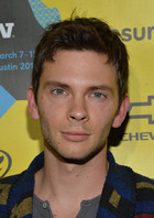 Devon Graye : devon-graye-1400514988.jpg