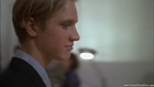 Devon Sawa : cap058.jpg