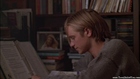 Devon Sawa : cap253.jpg