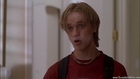 Devon Sawa : cap266.jpg