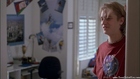 Devon Sawa : cap298.jpg