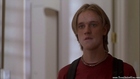 Devon Sawa : cap319.jpg