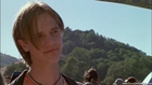 Devon Sawa : cap415.jpg