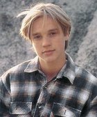 Devon Sawa : des1.jpg