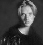 Devon Sawa : ds187.jpg