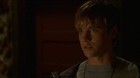 Devon Sawa : normal_hands261.jpg