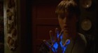 Devon Sawa : normal_hands265.jpg