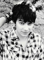 Devon Bostick : devon-bostick-1334000606.jpg