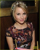 Dianna Agron : dianna-agron-1323361542.jpg