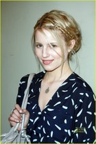 Dianna Agron : diannaagron_1263501894.jpg