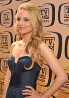 Dianna Agron : diannaagron_1274658288.jpg