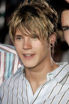 Dougie Poynter : TI4U_u1152411700.jpg