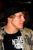 Dougie Poynter : dougie_poynter_1197393274.jpg