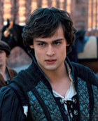 Douglas Booth : douglas-booth-1370794651.jpg