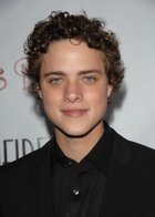 Douglas Smith : douglas_smith_1233093708.jpg