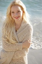 Dove Cameron : dove-cameron-1382901987.jpg