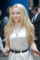 Dove Cameron : dove-cameron-1449311522.jpg