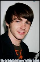 Drake Bell : drake_bell_1216080087.jpg