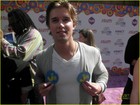 Drew Van Acker : drewvanacker_1296359528.jpg