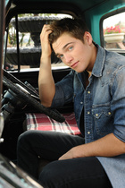 Dylan Sprayberry : dylan-sprayberry-1419356284.jpg