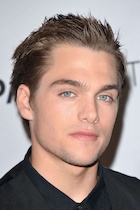 Dylan Sprayberry : dylan-sprayberry-1465064642.jpg