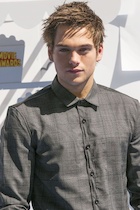 Dylan Sprayberry : dylan-sprayberry-1465438841.jpg