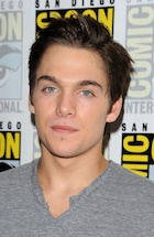 Dylan Sprayberry : dylan-sprayberry-1466710667.jpg