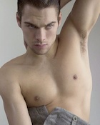 Dylan Sprayberry : dylan-sprayberry-1466880084.jpg