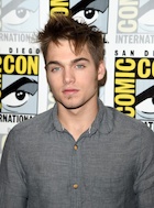 Dylan Sprayberry : dylan-sprayberry-1506145030.jpg