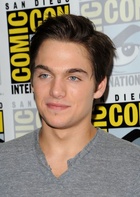 Dylan Sprayberry : dylan-sprayberry-1534517819.jpg