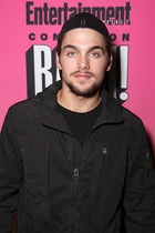 Dylan Sprayberry : dylan-sprayberry-1544927859.jpg