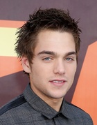 Dylan Sprayberry : dylan-sprayberry-1568582296.jpg