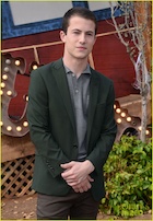 Dylan Minnette : dylan-minnette-1444633298.jpg