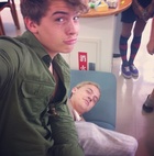 Dylan Sprouse : TI4U1411243331.jpg