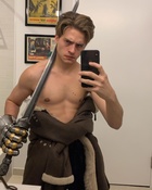 Dylan Sprouse : dylan-sprouse-1576465742.jpg