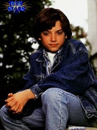 Elijah Wood : elijah-wood-1321647038.jpg