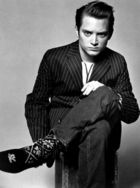 Elijah Wood : elijah_wood_1294090986.jpg