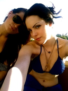 Elizabeth Gillies : elizabeth-gillies-1375304845.jpg