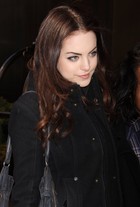 Elizabeth Gillies : elizabeth-gillies-1403365675.jpg