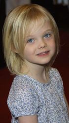 Elle Fanning : elle_fanning_1215918513.jpg